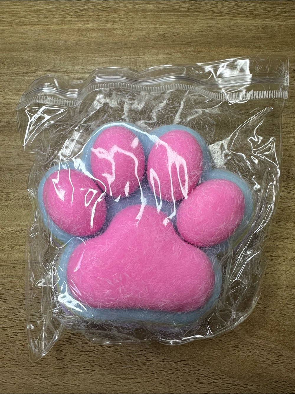 Jumbo Fuzzy Paw Taba